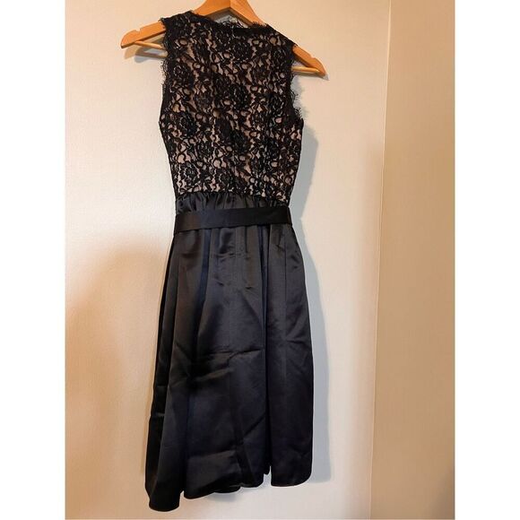 Banana Republic 2 Sleeveless Lace Bodice Satin Bottom Knee Length Cocktail Dress - Picture 5 of 11